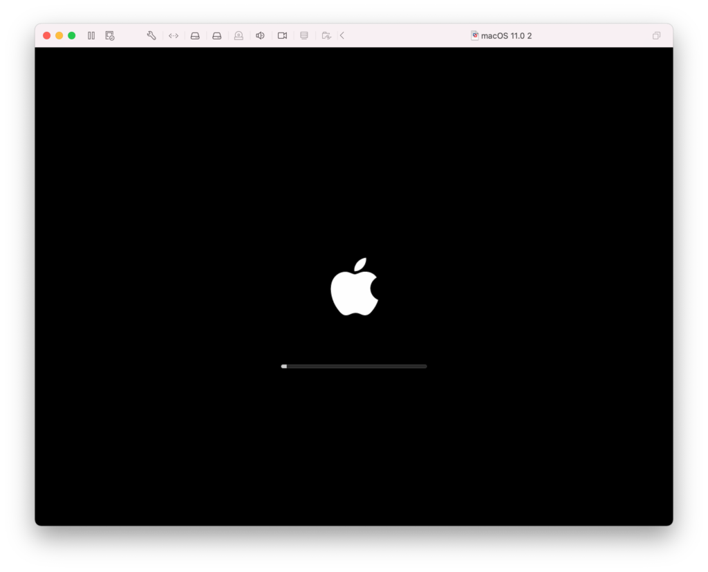 MrMacintosh.com - VMware Fusion Player 12 - Booting to the macOS Installer.